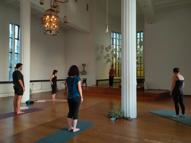 NADA YOGA - Yoga und heilsames Singen im Kloster Flingern